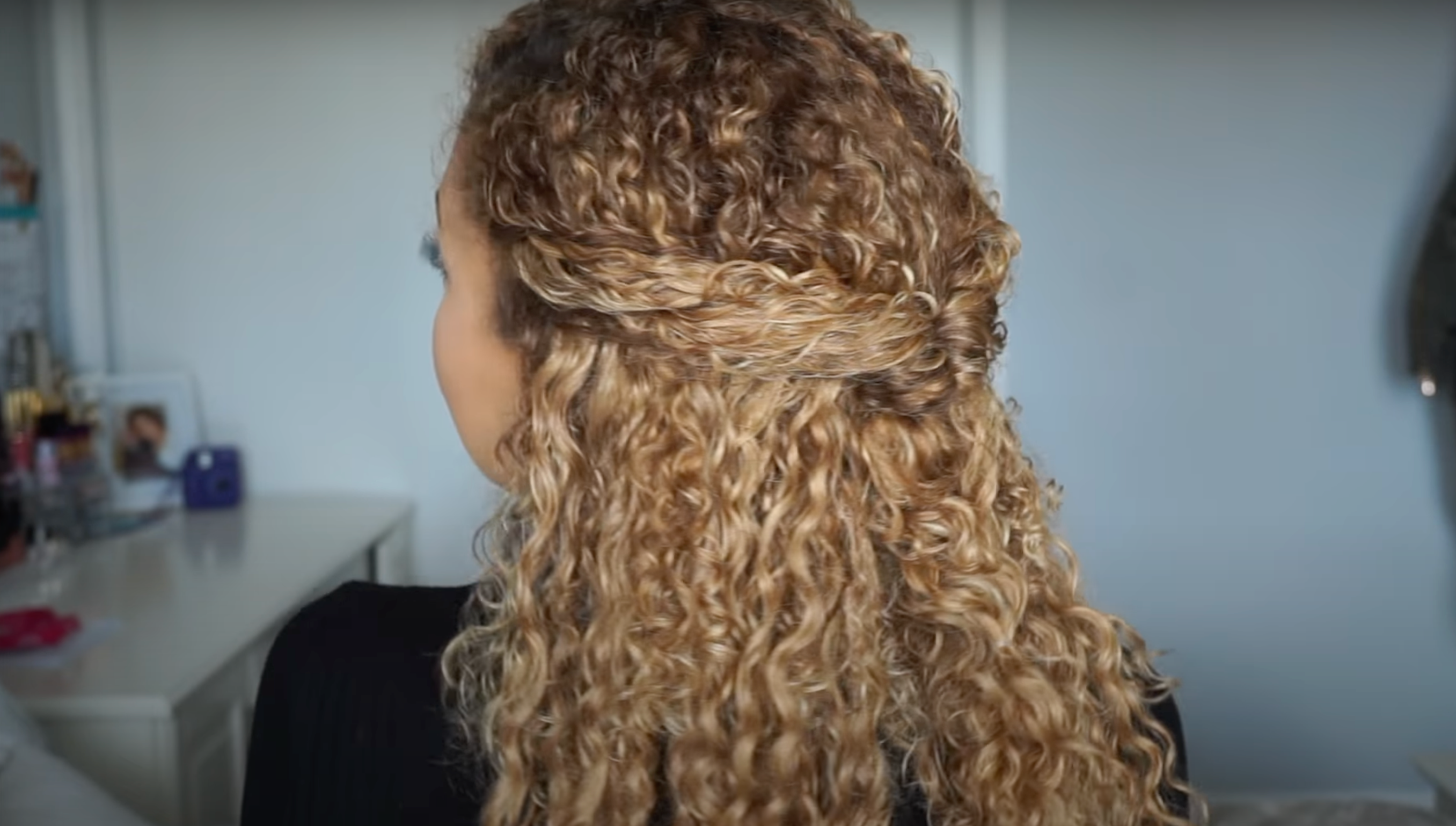 10 Easy Hairstyles for Fine Curly Hair | NaturallyCurly.com
